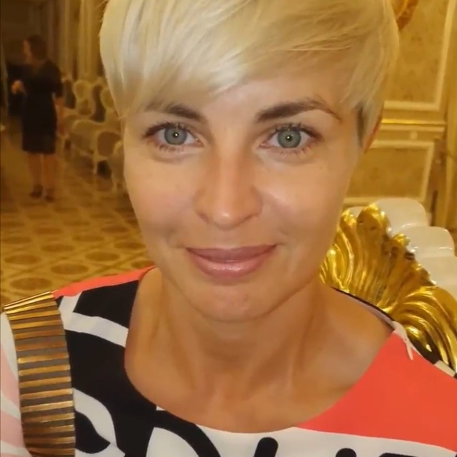 Яна